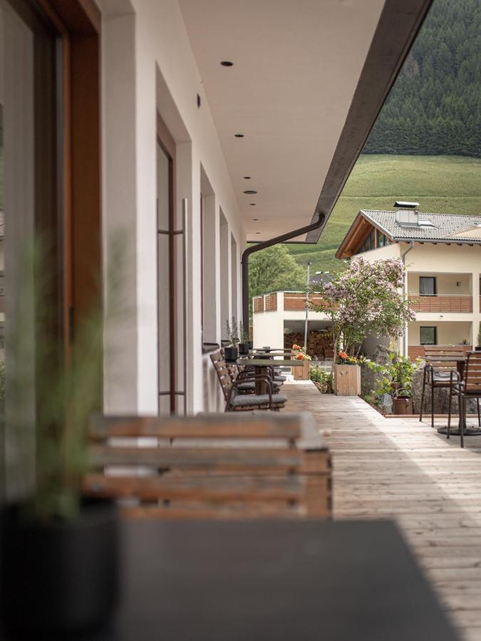 Hotel Bergland Cadipietra Exterior foto
